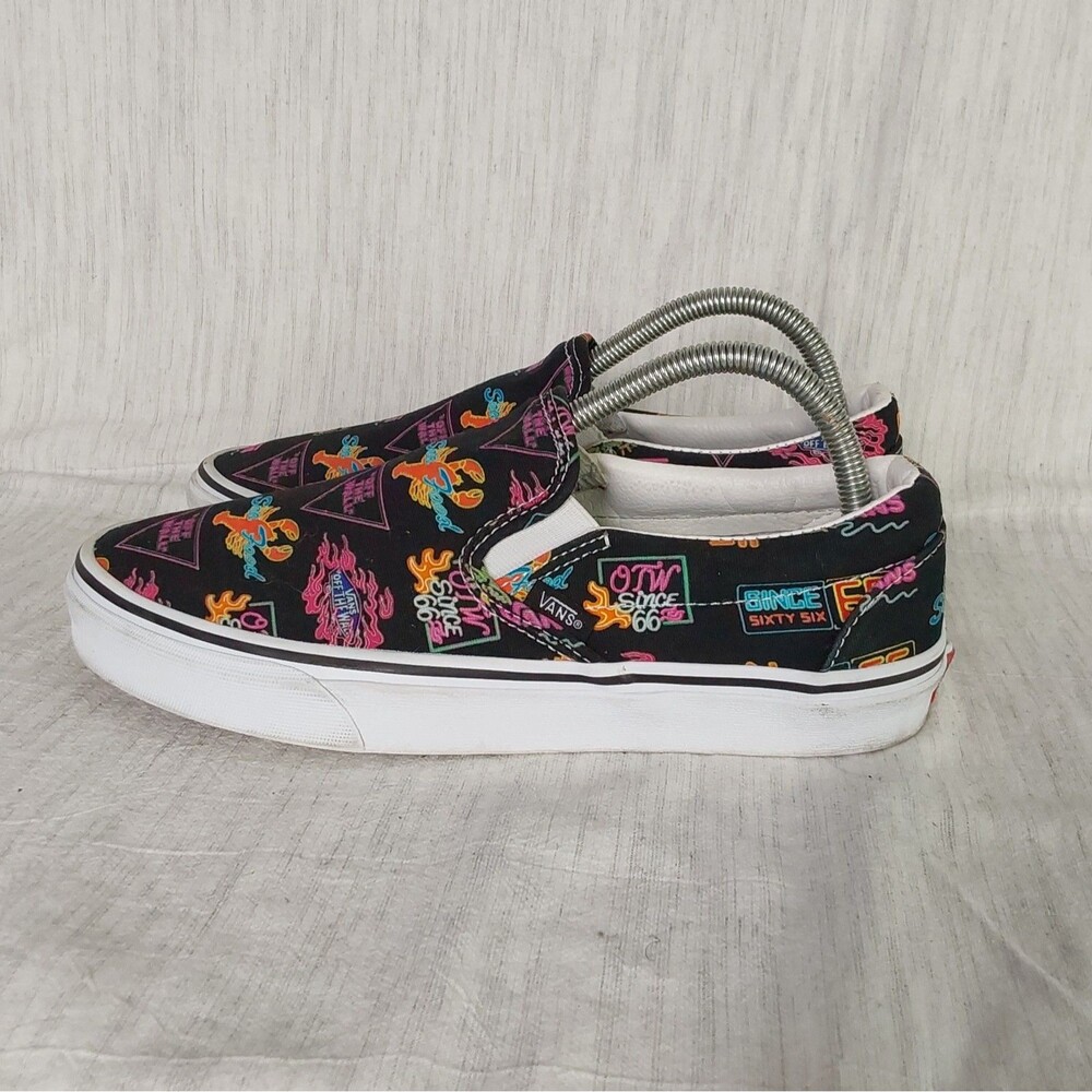 Vans Classic Slip-On Market Black Neon Signs Seafood Mens 8 Womens 9.5